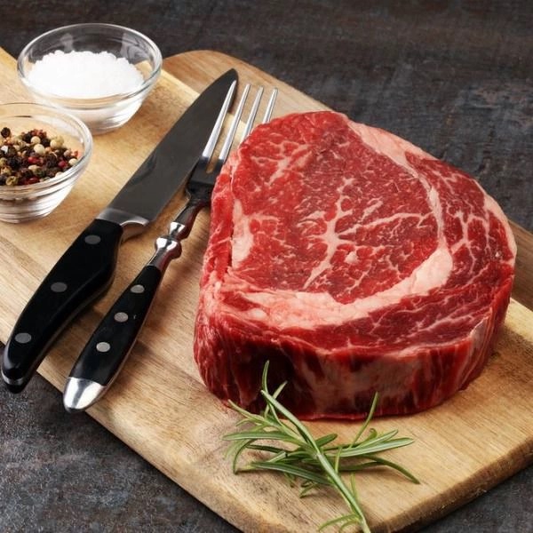 Cách ướp bò bít tết