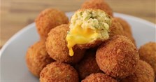 Cách làm bánh khoai tây nghiền chiên giòn thơm ngon ăn là mê