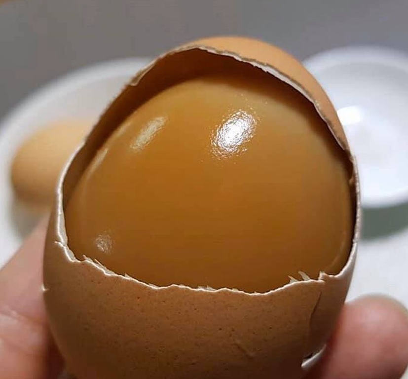 Cách làm hột trứng gà nướng Cách làm hột trứng gà nướng