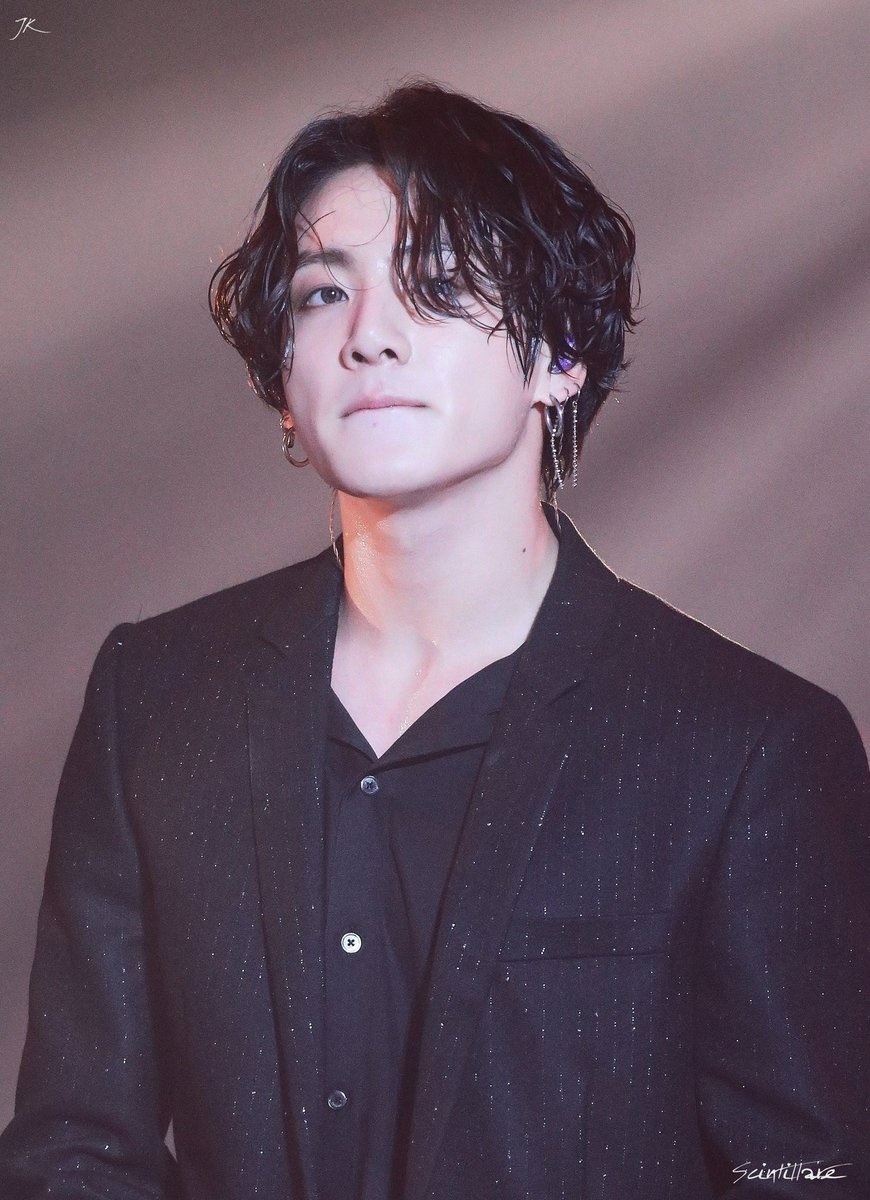 Những bức hình Jungkook ngầu đẹp nhất