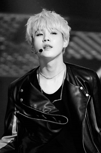 Hình ảnh Suga BTS ngầu đẹp, sexy nhất