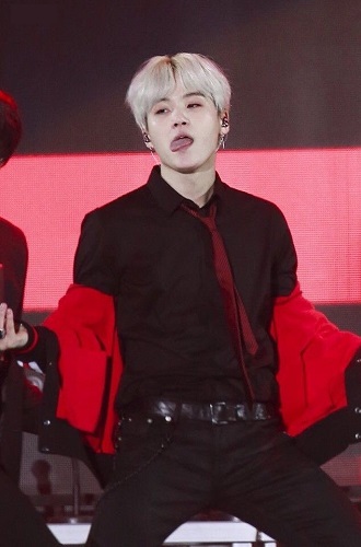 Hình ảnh Suga BTS ngầu đẹp, sexy nhất