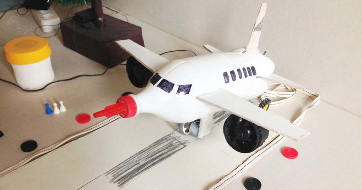 Làm máy bay từ chai nhựa