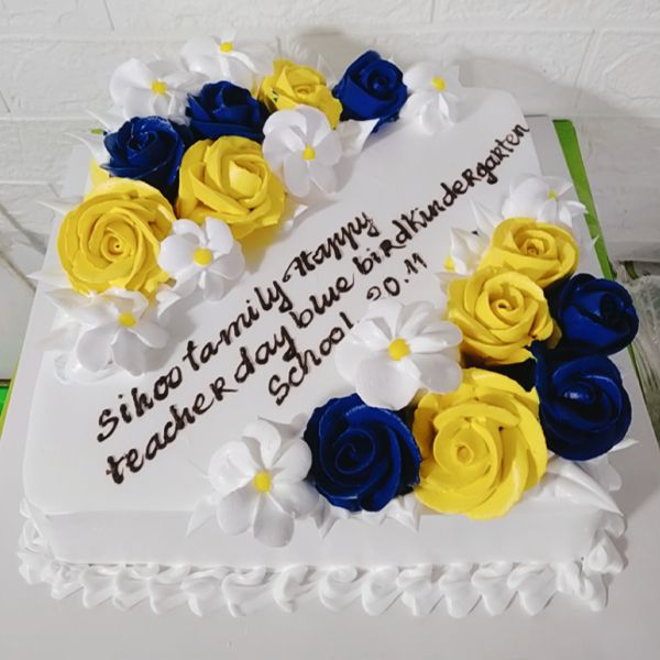 Mẫu bánh kem 20/11 mừng ngày Nhà giáo Việt Nam đẹp nhất