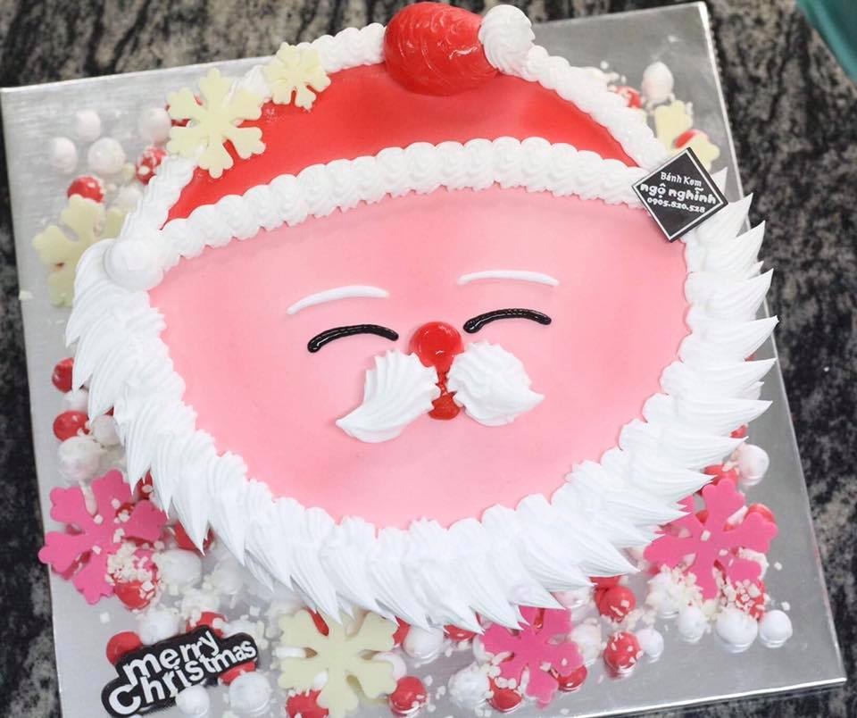 Mẫu bánh kem ông già Noel