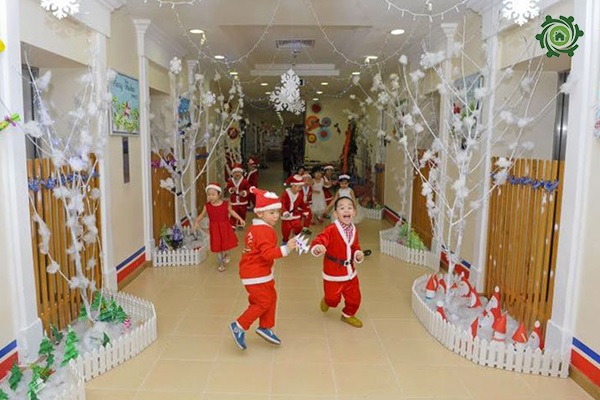 Cách trang trí Noel trường mầm non Cách trang trí Noel trường mầm non