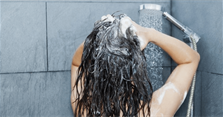 Gội đầu mùa đông thế nào vừa sạch, vừa không hại tóc và sức khỏe?