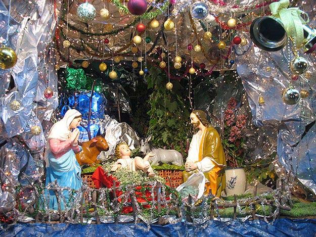 Trang trí hang đá Noel đẹp Trang trí hang đá Noel đẹp