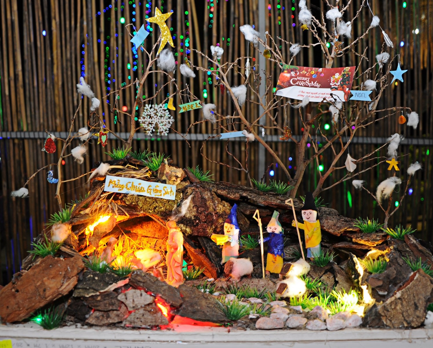 Mẫu hang đá Giáng Sinh nhỏ đẹp Mẫu hang đá Giáng Sinh nhỏ đẹp