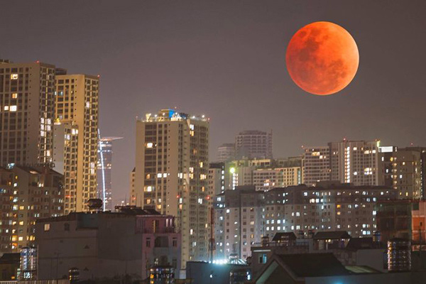 Hình ảnh nguyệt thực toàn phần 3