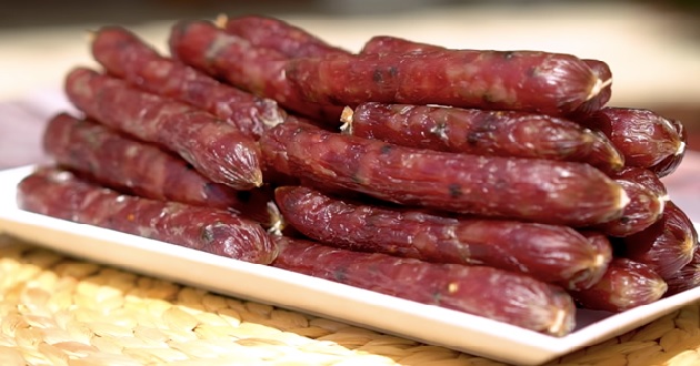 Cách làm lạp xưởng mai quế lộ