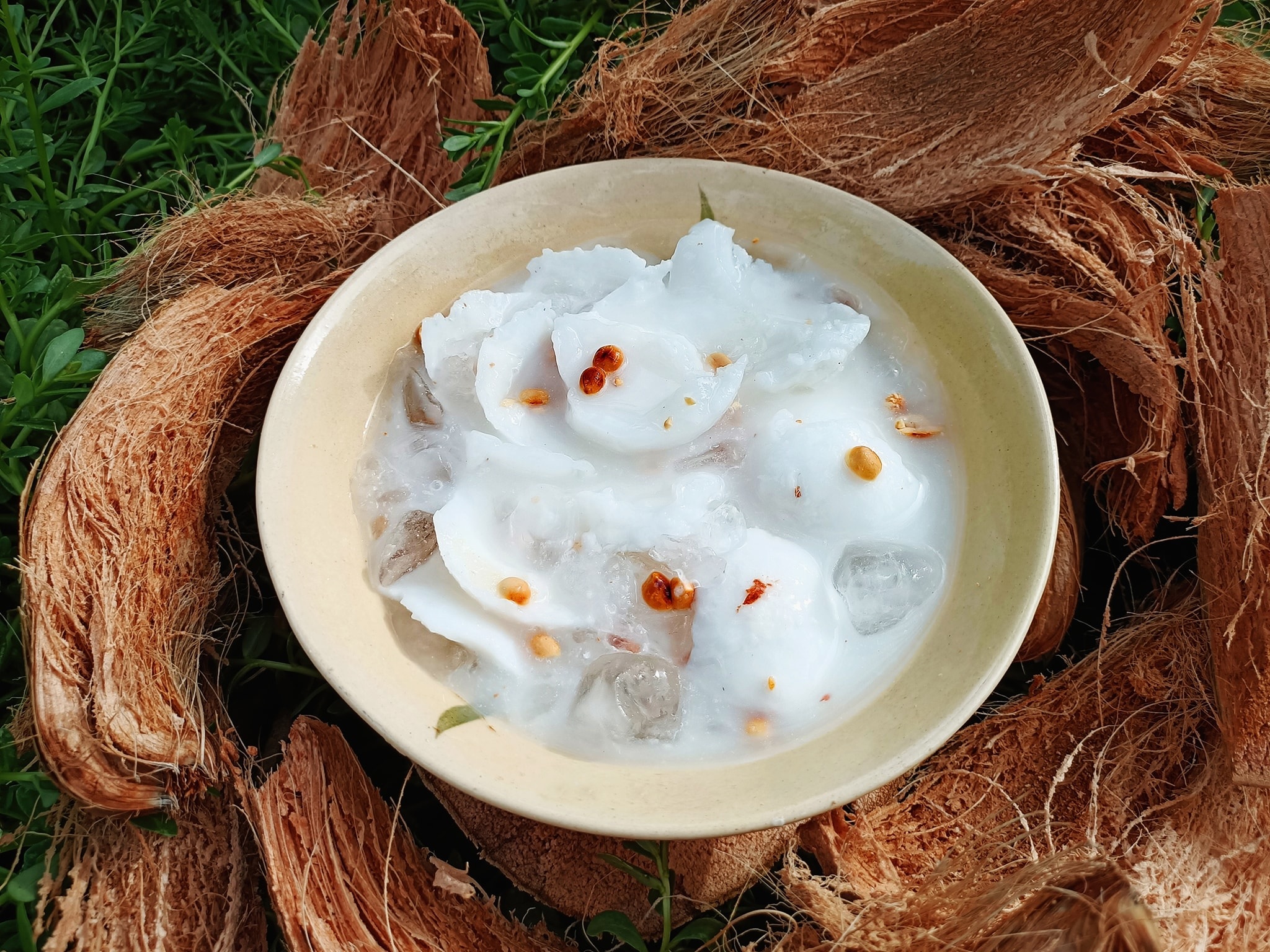 Dừa sáp dầm sữa đá