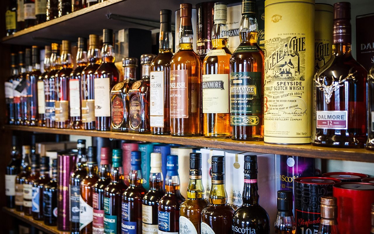 Rượu Whisky bao nhiêu tiền? Rượu Whisky bao nhiêu tiền?