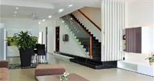 Các mẫu cầu thang đẹp bằng gỗ, sắt, kính