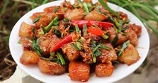 2 Cách làm thịt ba chỉ rang cháy cạnh ngon, đưa cơm nhất