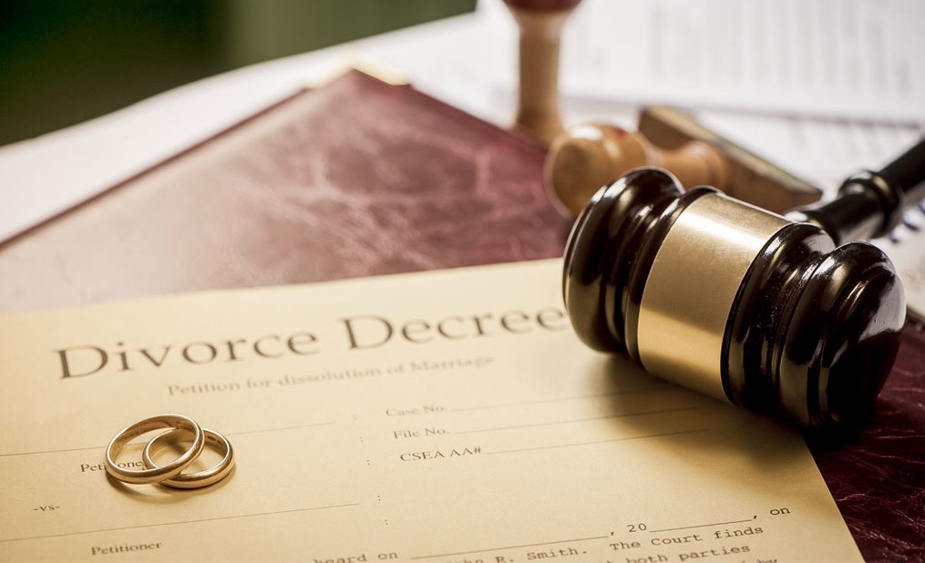 Mẫu đơn xin ly hôn đơn phương 2021 chuẩn nhất Mẫu đơn xin ly hôn đơn phương 2021 chuẩn nhất