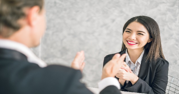 Cách bắt chuyện với người lạ Cách bắt chuyện với người lạ