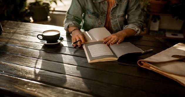 Sách về chứng khoán