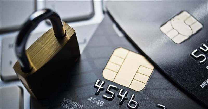 Thẻ ATM gắn chip là gì? Cách sử dụng thẻ chip ATM để rút tiền, thanh toán