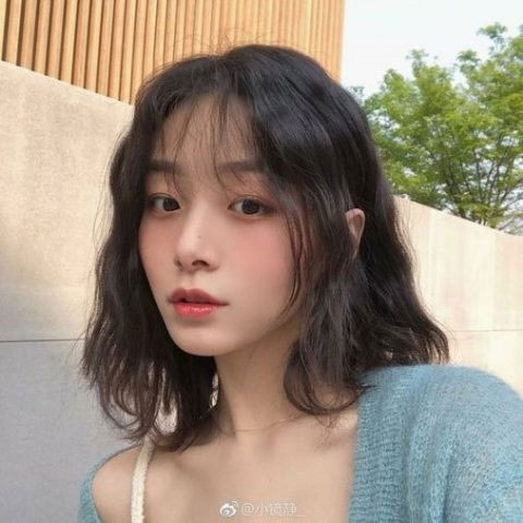 Kiểu tóc layer nữ ngắn có mái Kiểu tóc layer nữ ngắn có mái