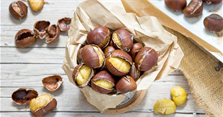 Hạt dẻ bao nhiêu calo? Ăn hạt dẻ có tăng cân không?