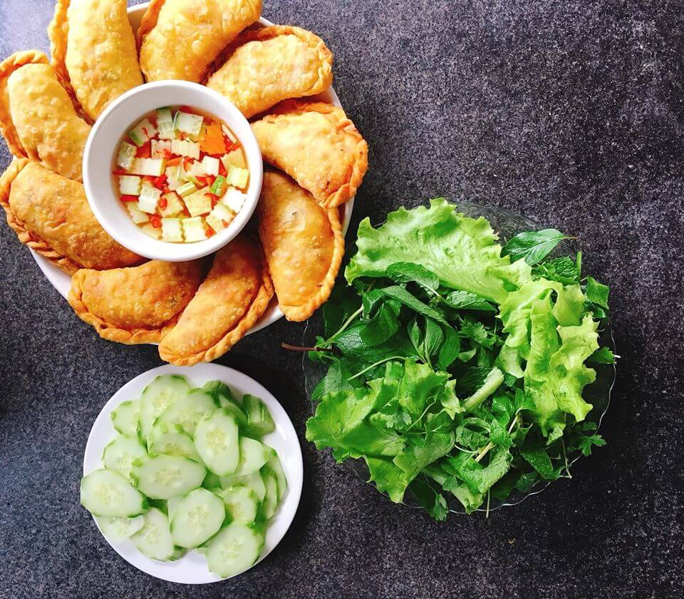 Yêu cầu thành phẩm món bánh gối  Yêu cầu thành phẩm món bánh gối