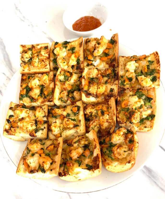 /Data/image/2021/11/30/cach-lam-banh-mi-nuong-muoi-ot-bang-noi-chien-khong-dau-2.jpg Cách làm bánh mì nướng muối ớt bằng nồi chiên không dầu