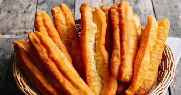 Cách làm quẩy ăn phở Cách làm quẩy ăn phở