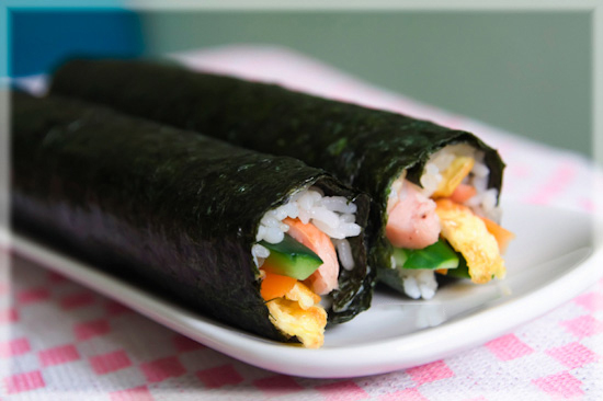 Cuộn kimbap Hàn Quốc Cuộn kimbap Hàn Quốc