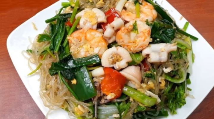 Cách làm miến xào hải sản