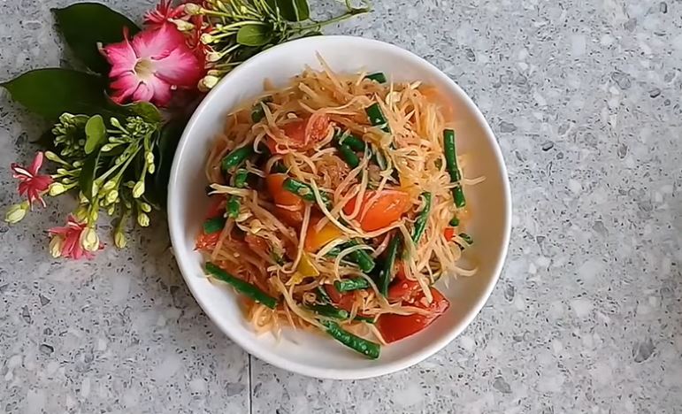Cách làm gỏi đu đủ Thái Lan Ty Thy chuẩn vị