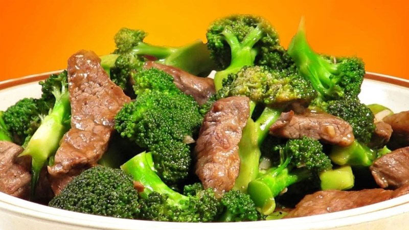 Thịt bò xào bông cải Thịt bò xào bông cải