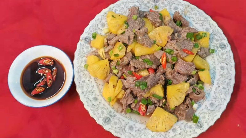 Thịt bò xào dứa Thịt bò xào dứa