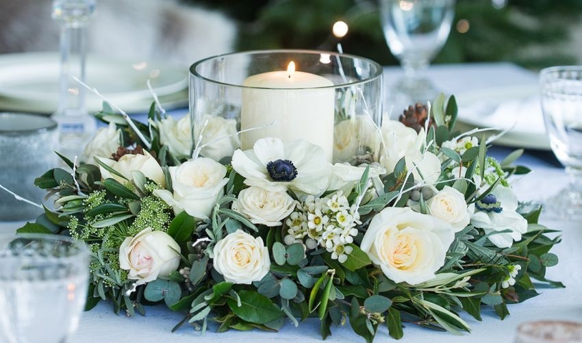 Trang trí Year End Party với hoa tươi và nến Trang trí Year End Party với hoa tươi và nến