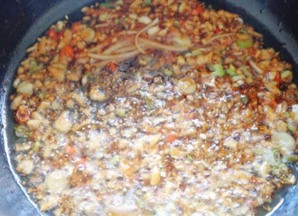 Cách làm cá ngừ kho thơm miền Trung