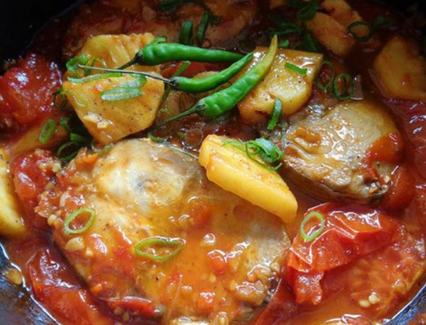 Cách làm cá ngừ kho thơm miền Trung