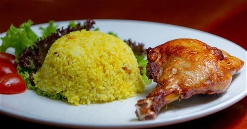 2 Cách làm cơm gà xối mỡ ngon, da giòn đơn giản tại nhà
