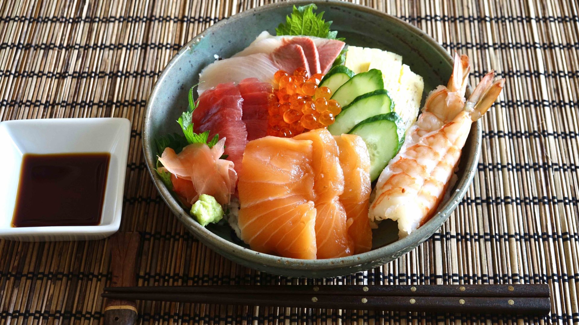 Chirashi sushi Chirashi sushi