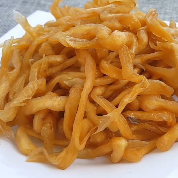Củ cải khô ngâm chua ngọt