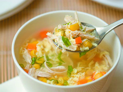 2 Cách nấu súp gà ngô nấm thơm ngon, bổ dưỡng cho cả gia đình