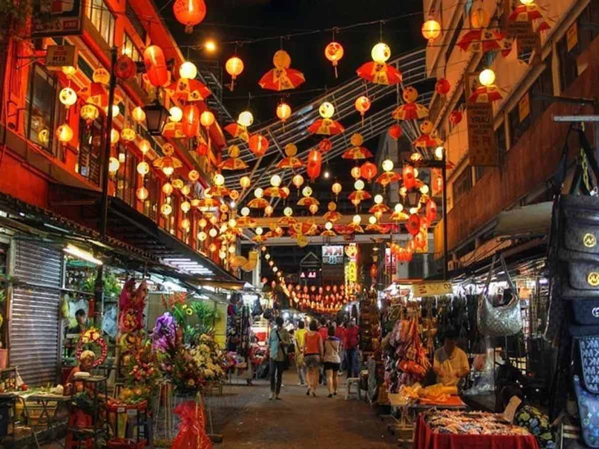 Khu phố người Hoa (China Town) Khu phố người Hoa (China Town)