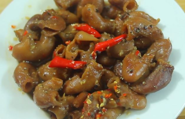 Bao tử cá basa kho tiêu