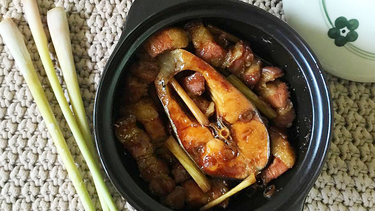 Cá basa kho tộ Cá basa kho tộ