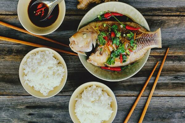 Cách làm cá điêu hồng hấp xì dầu