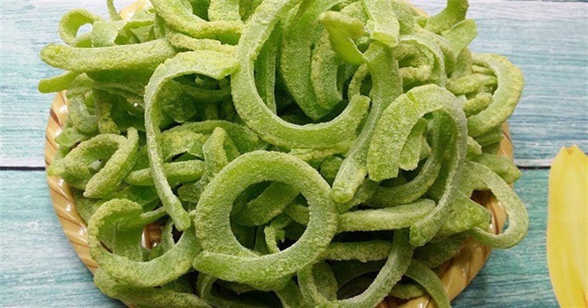 2 Cách làm mứt dừa lá dứa lên màu xanh đẹp cực thơm ngon