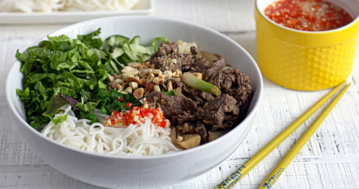 Cách làm bún xào bò