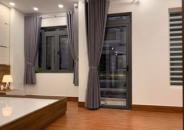 Cửa nhôm kính phòng ngủ Cửa nhôm kính phòng ngủ