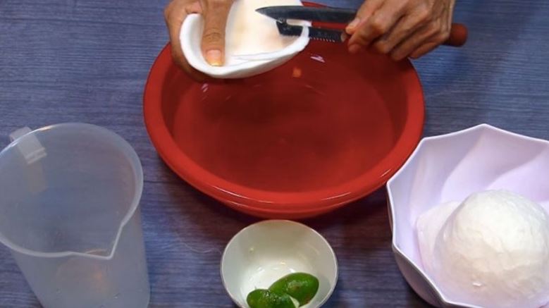 Cách làm mứt dừa ngũ sắc ngon