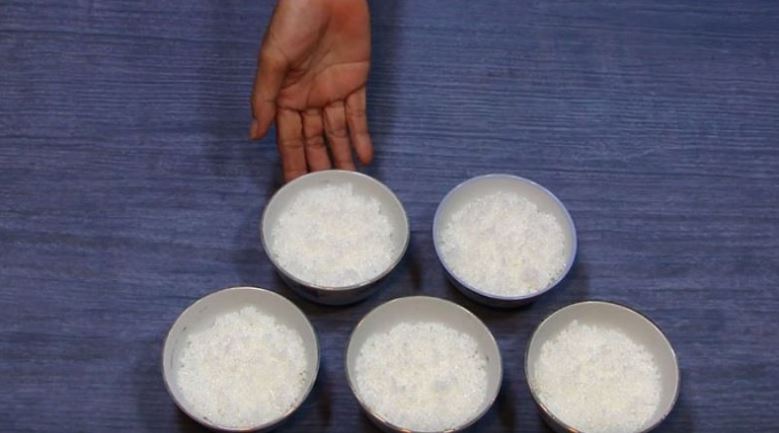 Cách làm mứt dừa nhiều màu