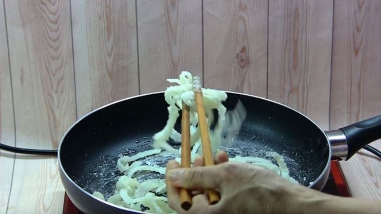 Cách làm mứt dừa ngũ sắc